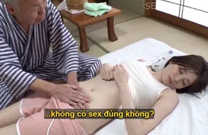 Bạn gái của con trai bị đau nhức nhờ bố gã chồng có nghề mát-xa mát xa và cái kết